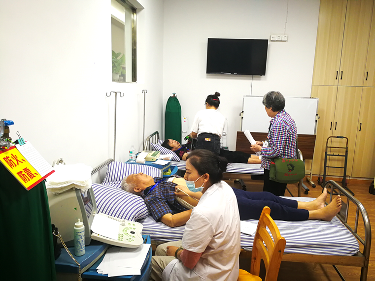 銀海倆寶貝養(yǎng)老中心