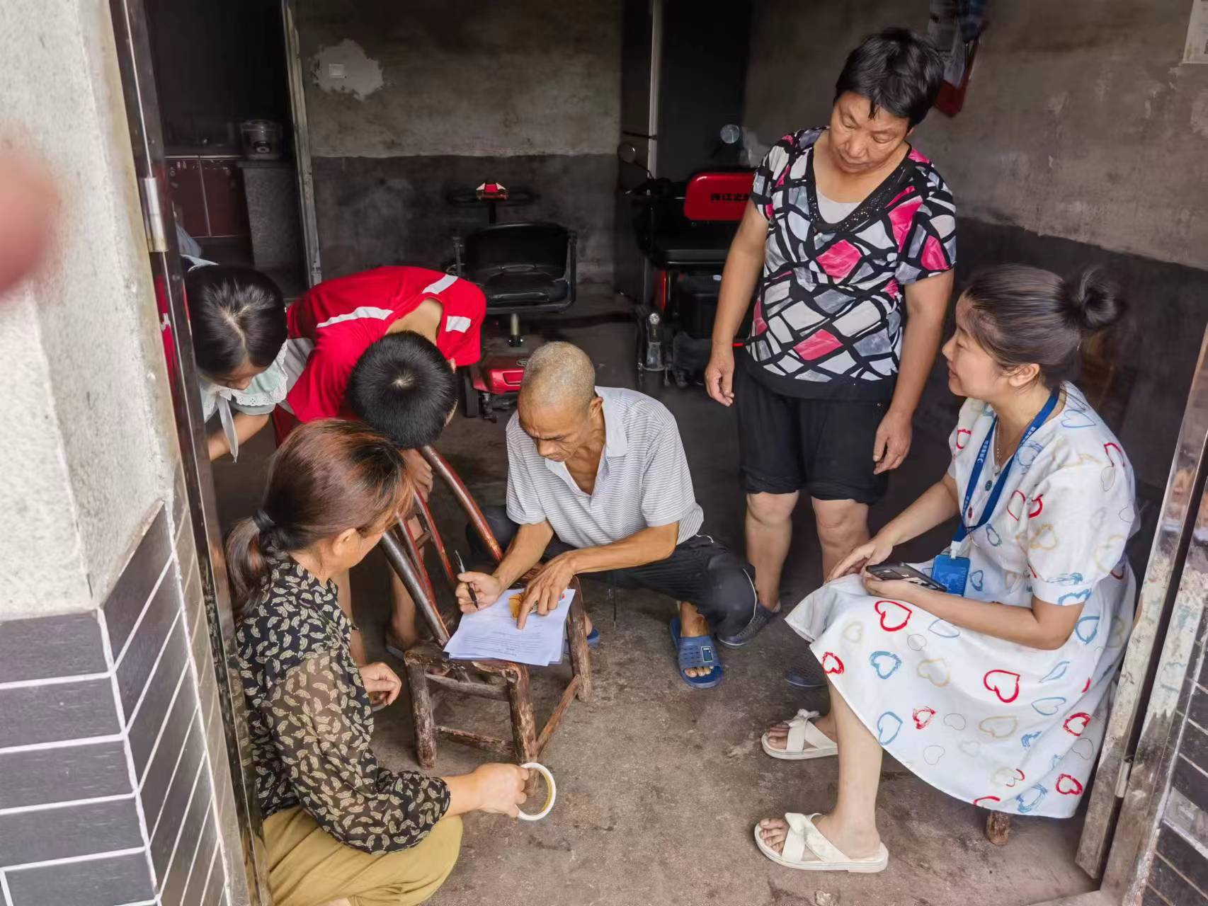 �D�疾人居家托��L��务，让残疾�h生活无忧